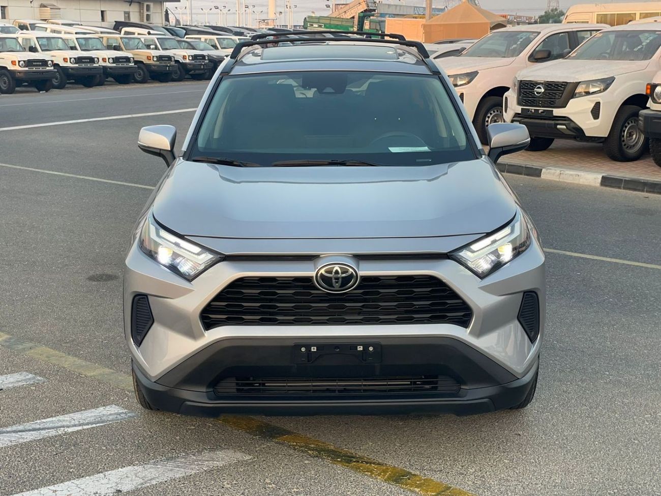 Toyota RAV4 2023 Toyota Rav4 XLE 4x4 Full Option 2.5L V4 With Radar - 9,400 Mileage