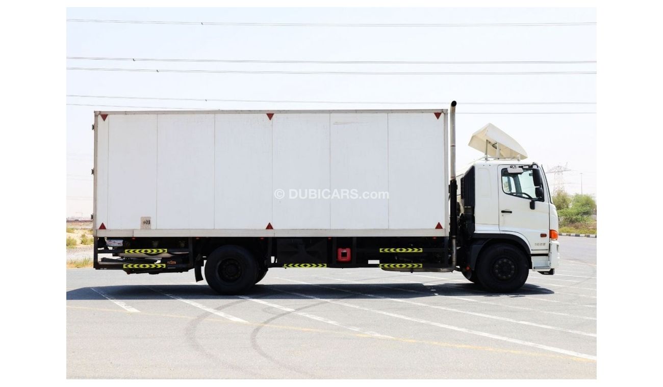Hino 500 2019 Hino 500 - 1625 | 10 Ton - Insulated Box | Diesel | GCC Specs | Excellent Condition