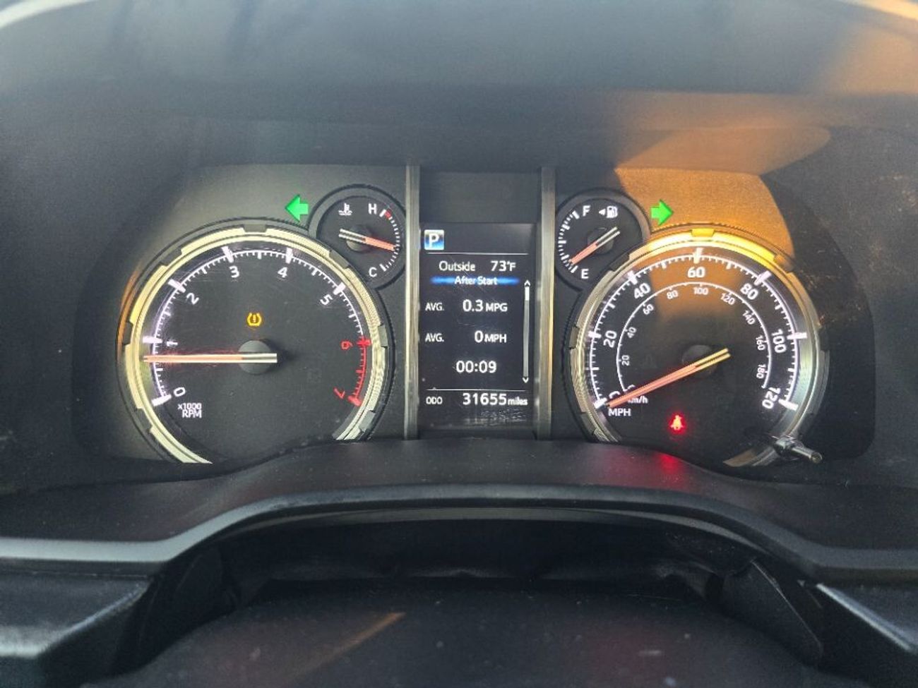 تويوتا Runner4 2022 Model TRD off Road sunroof, Push button and original leather seats