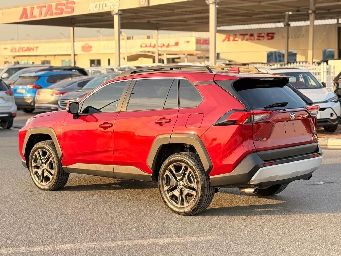 تويوتا راف ٤ ADVENTURE 2.5L Adventure