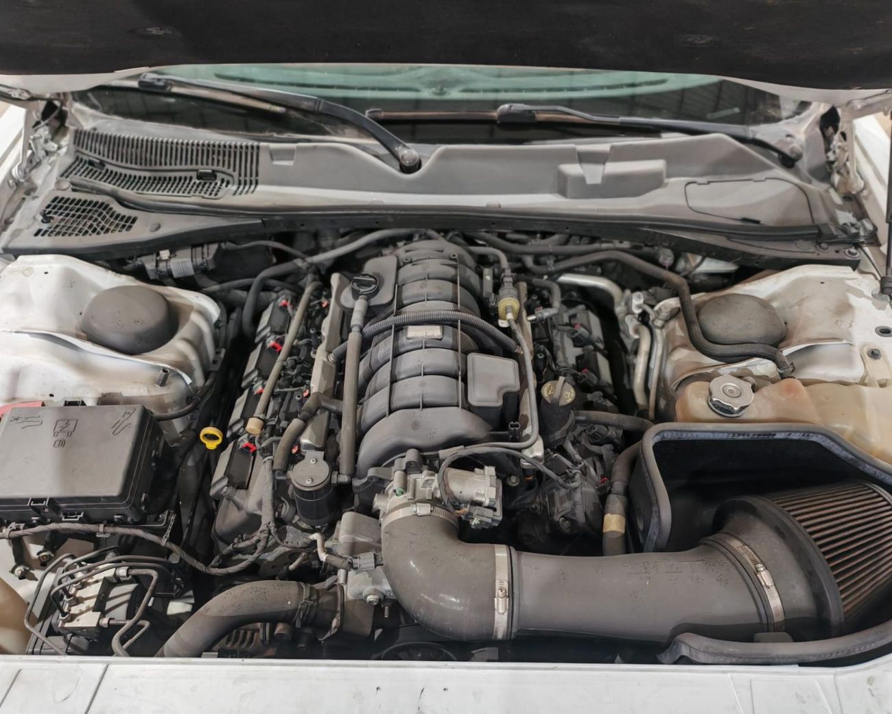 Dodge Challenger R/T 5.7L (375 HP)