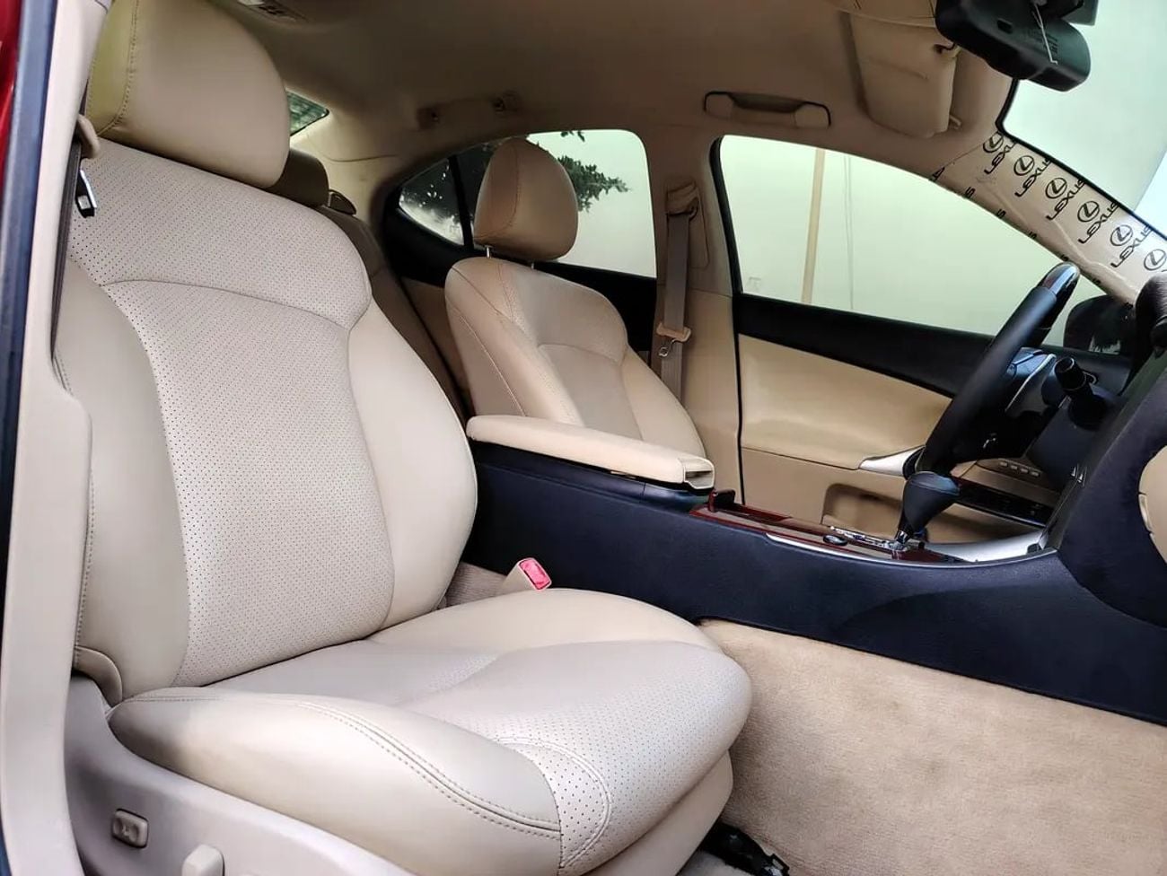 لكزس IS 250 IS 250 GCC Premium Condition Perfect Inside out