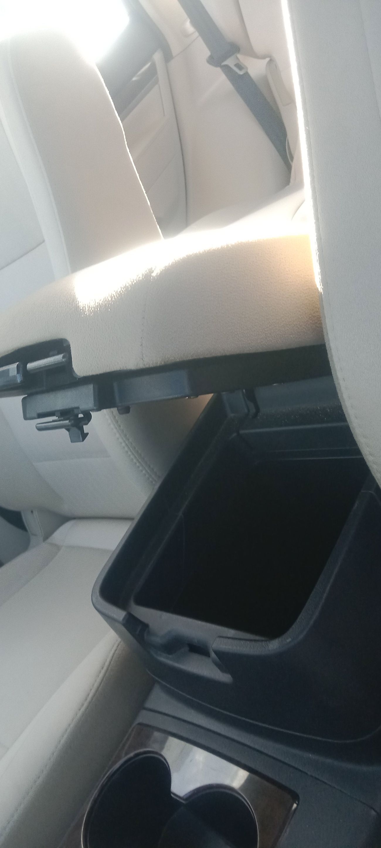 Mitsubishi Pajero GLS MID 3 | Zero Down Payment | Home Test Drive