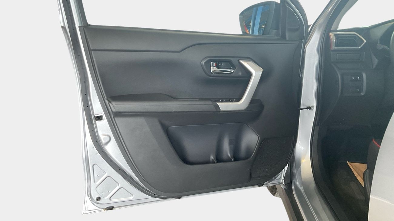 تويوتا ريز E | شامل الضمان | 0 ﺪﻔﻋﺓ ﺃﻮﻟﻯ