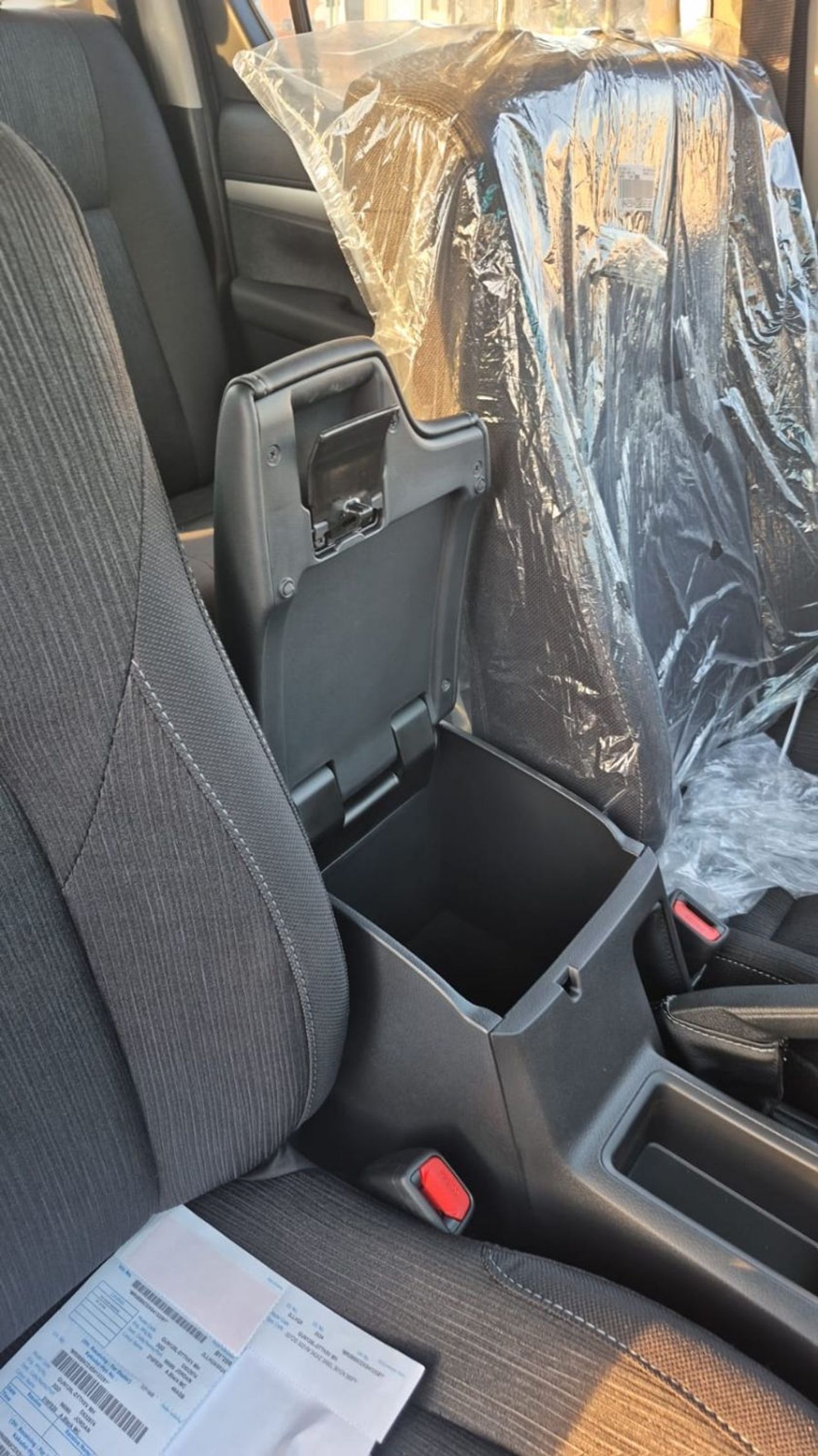 تويوتا هيلوكس TOYOTA HILUX 2.4L DIESEL GLX 4X4 FULL OPTION MY 2025