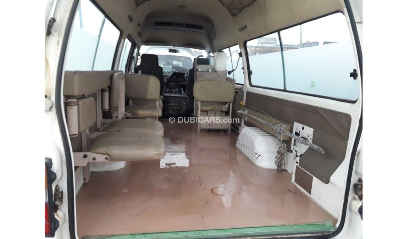 نيسان كارافان Caravan RIGHT HAND DRIVE (Stock no PM 497 )