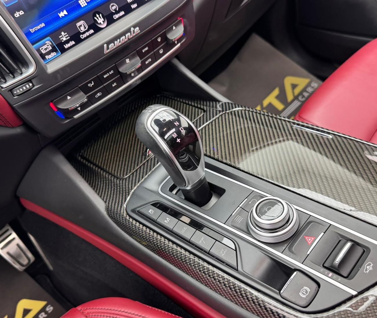 Maserati Levante S 3.0L (424 HP) 2017 Maserati  Levante S, Service History, Excellent Condition, Low Km, GCC