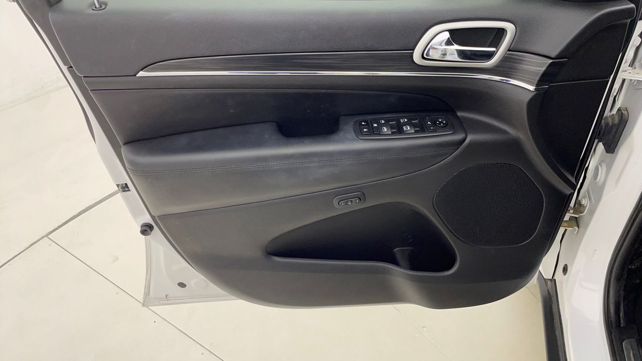 Jeep Grand Cherokee LIMITED 3.6 | Zero Down Payment | Home Test Drive