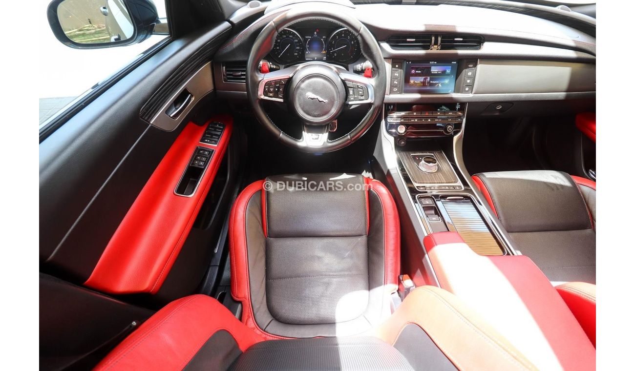 Jaguar XF X260