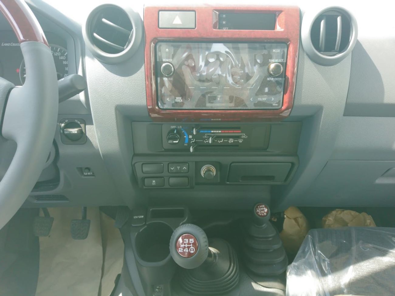 Toyota Land Cruiser Pick Up 4X4 DISEL