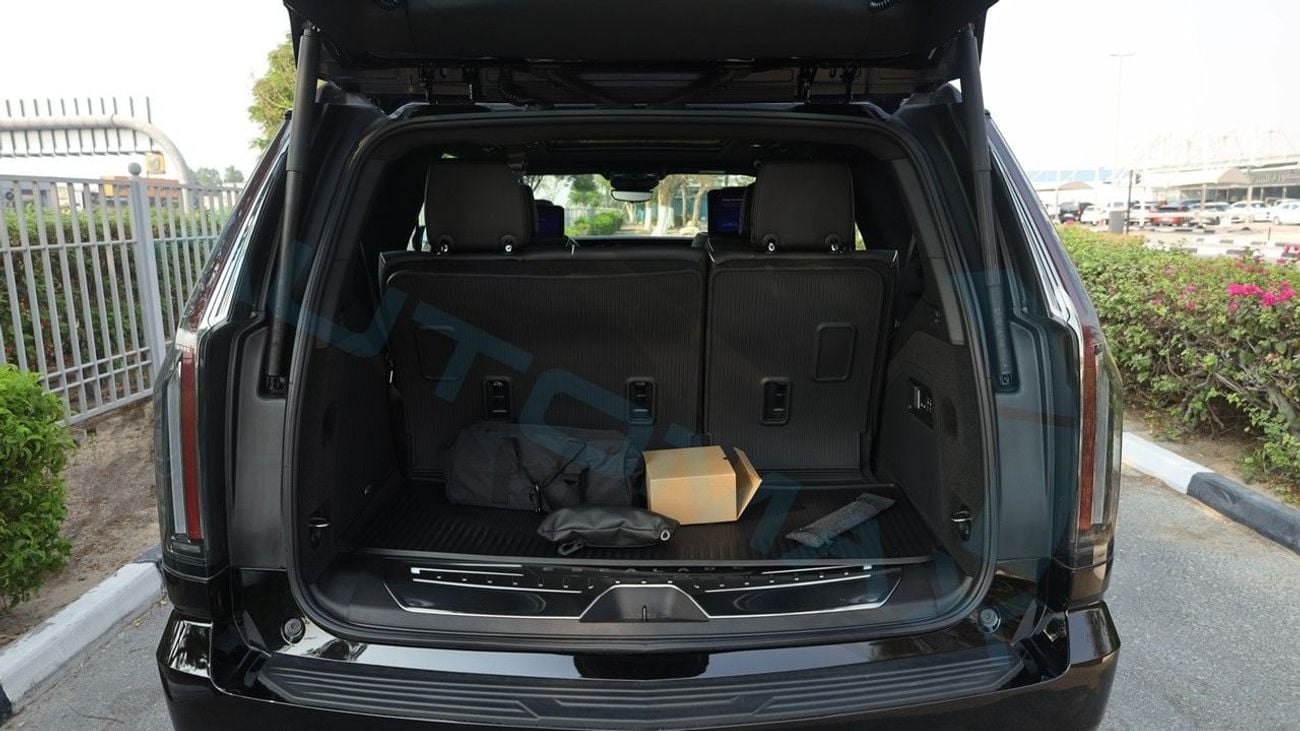 Cadillac Escalade SPORT (For Export , НА ЭКСПОРТ) PY 26/26 600 V8 6.2L 4X4 GCC Без пробега