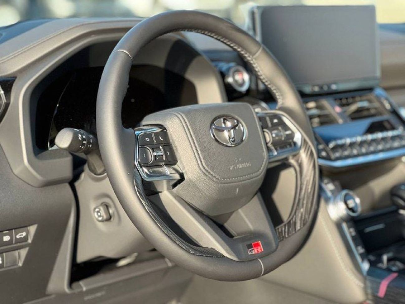 تويوتا لاند كروزر GR-S 3.5L HEV A/T // 2025 // FULL OPTION WITH RADAR , 360 CAMERA , JBL SOUND SYSTEM // SPECIAL OFFER