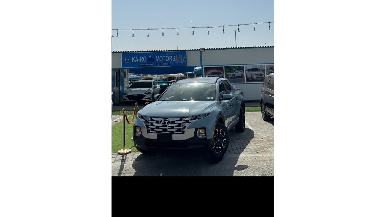 Hyundai Santa Cruz car in perfect condition, 2022 with engine capacity 2.5 4wd pickup