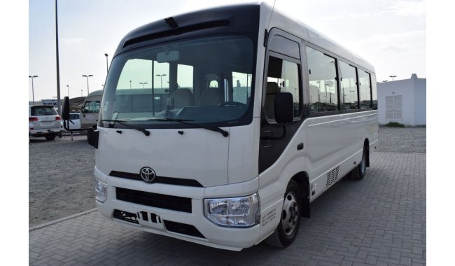 Toyota Coaster Toyota Coaster Bus 23 seater Diesel, Model:2017. Excellent condition