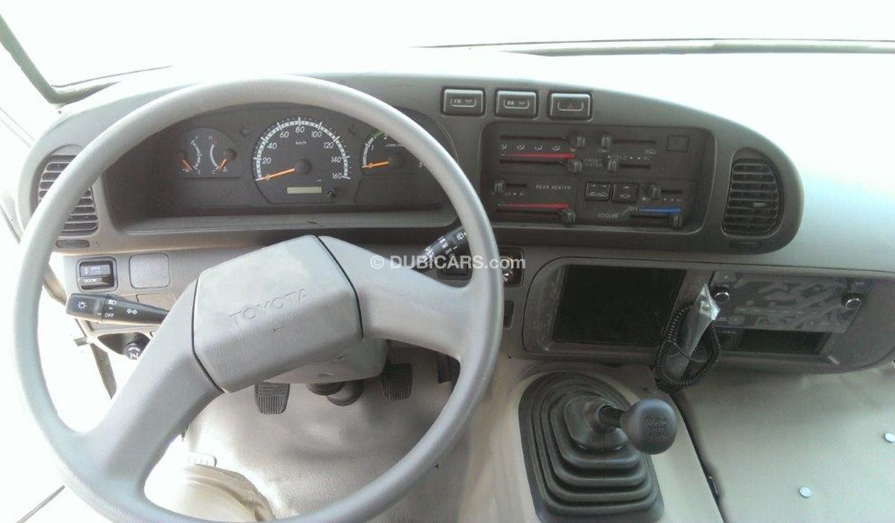 تويوتا كوستر Bus 30 seaters, Diesel, High Roof