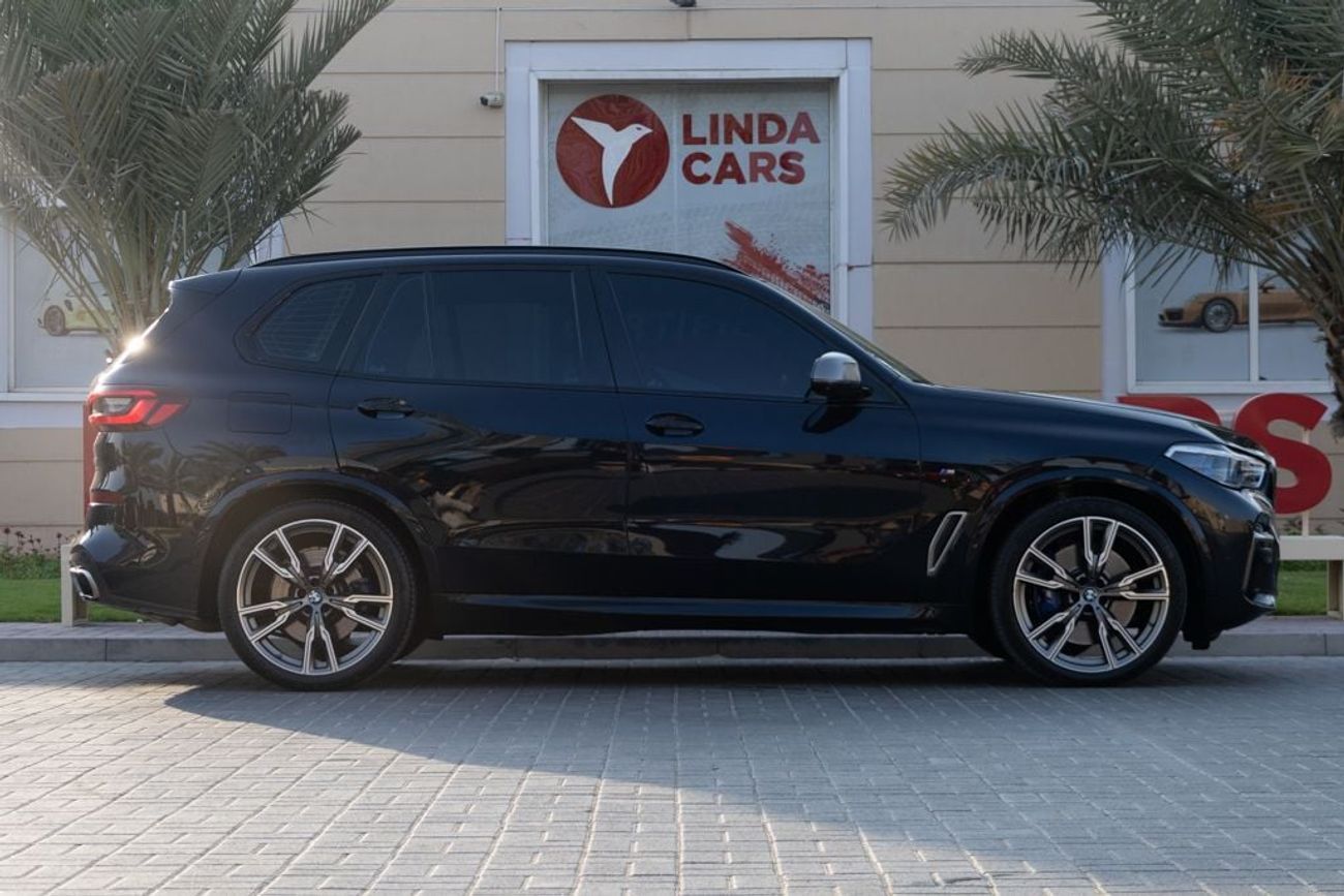 BMW X5 M50i 4.4L BMW X5 M50i M-Sport 2021 GCC under Agency Warranty with Flexible Down-Payment.