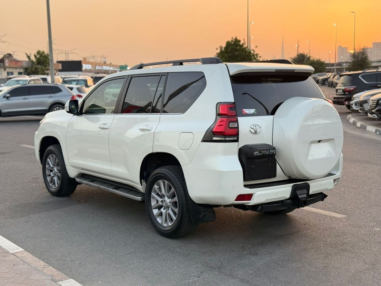 Toyota Prado GOOD CONDTION | 2800CC DIESEL | 4WD | RHD | 7 SEATER | AUTOMATIC SUV