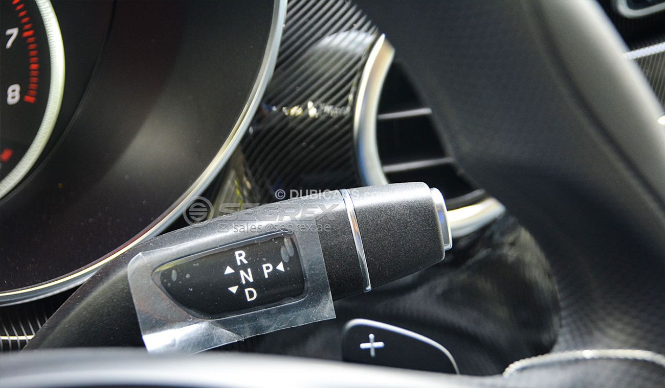 Mercedes-Benz V 250 2.0 , A/T , 6 PASSENGERS , EXTRA LONG ,GCC ,