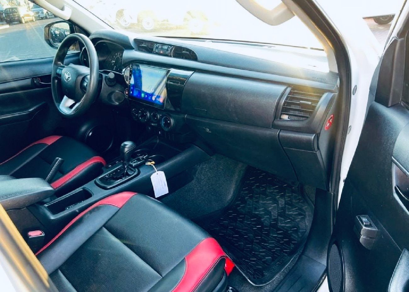 تويوتا هيلوكس 2019 Model GL Advanture Modified - 2.7L V4 - AWD 4x4- 360* CAM - Push Start - Patrol