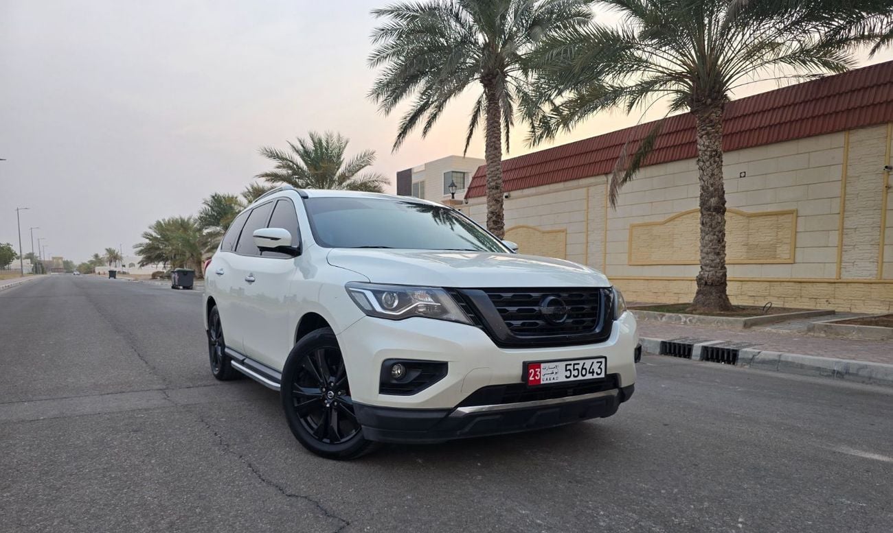 نيسان باثفايندر SL
