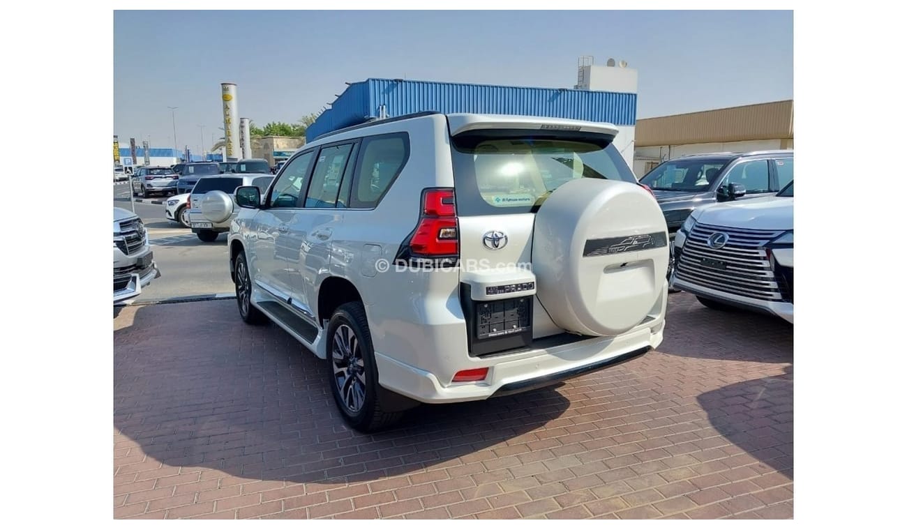 Toyota Prado TOYOTA LANDCRUISER PRADO VXR V6 WARRANTY ALFUTTAIM 3 YEARS