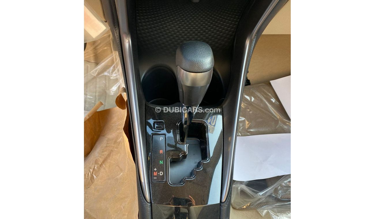 تويوتا يارس تويوتا يارس 1.3 لتر بنزين موديل 2021 لون رمادي أتوماتيكي