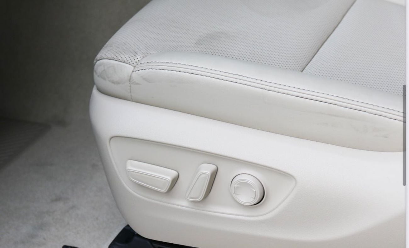 Toyota Land Cruiser GXR 3.5L