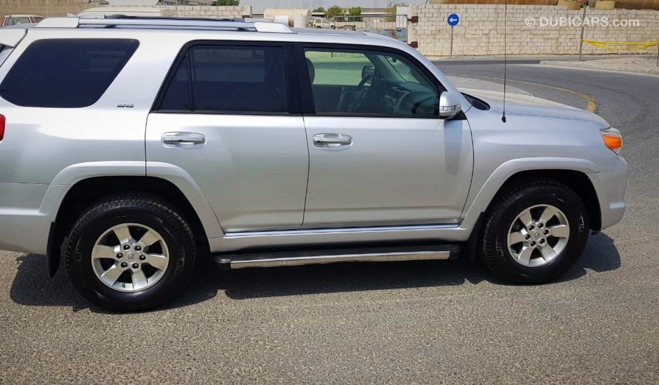 Toyota 4Runner Limited full option & nice  car