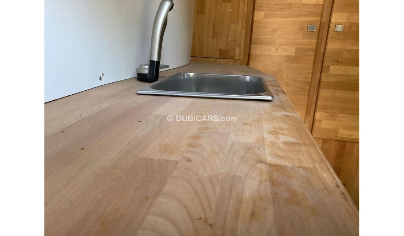 Nissan United Diesel Nissan Eco150 HORSE TRUCK TRANSPORTER