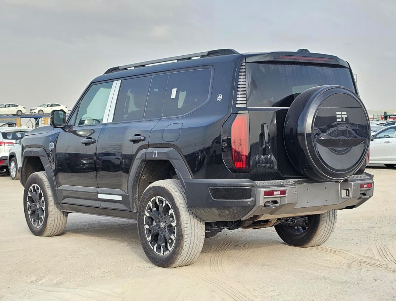 Jetour G700 Luxury 2.0T 150km Enjoy Edition 6-seater 2025 with EVS 5 YEARS WARRANTY