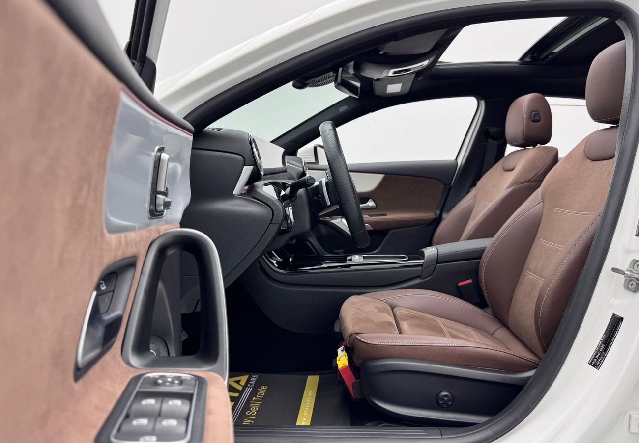 مرسيدس بنز A 200 AMG 2025 Mercedes-Benz A200 AMG, 2026 Mercedes Warranty, Mercedes Service History, GCC