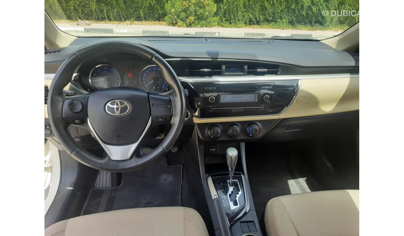 Toyota Corolla SE+ Toyota corolla 2015 SE 1.6 full options no 1 accident free original pant very good condition cle