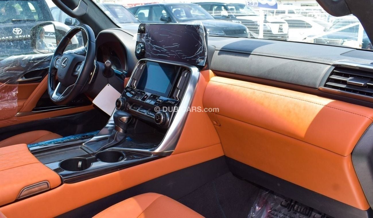 Lexus LX 600 3.5L  VIP  4 Seater