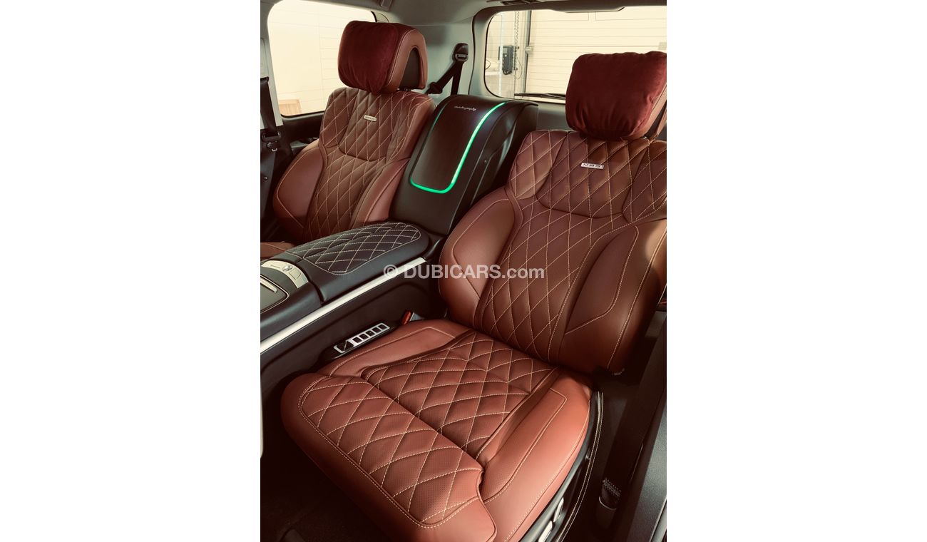 Toyota Land Cruiser VXR 5.7 MBS Autobiography Edition