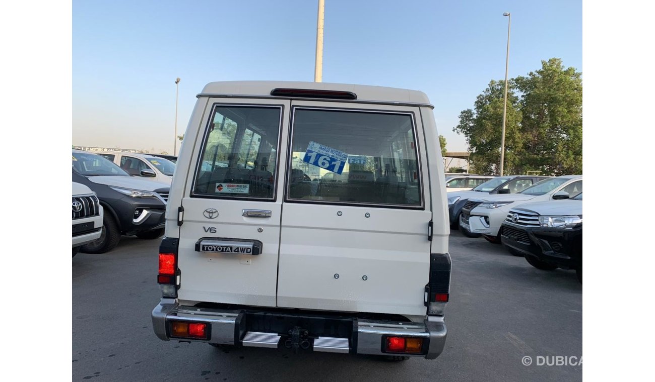 Toyota Land Cruiser GRJ78 V6 PETROL 2019 FULL OPTION