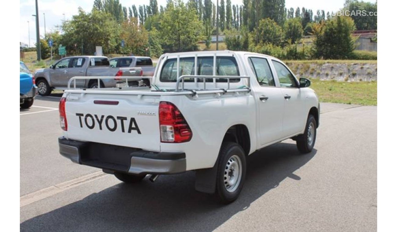 Toyota Hilux Diesel 3.0L Basic Manual Transmission