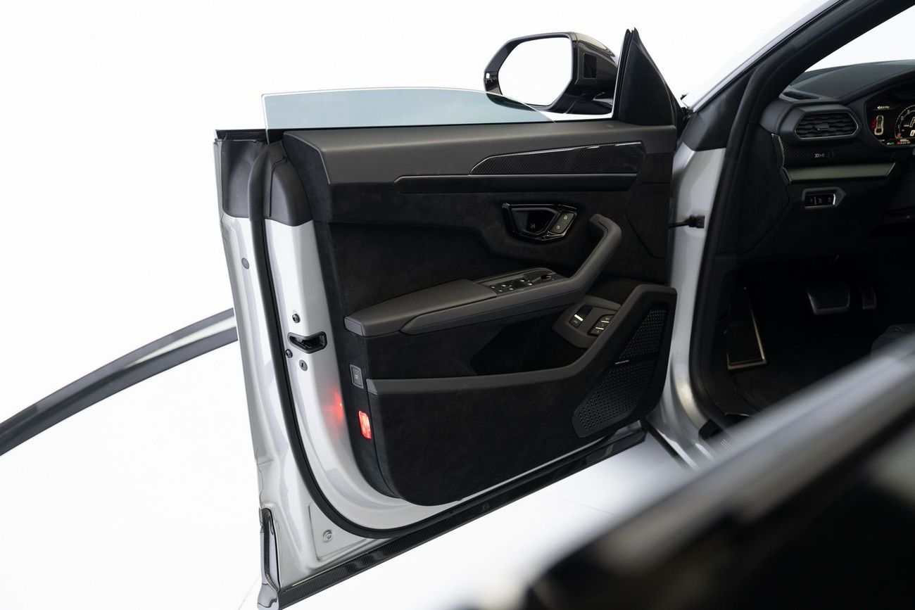 Lamborghini Urus 4.0T V8 Performante