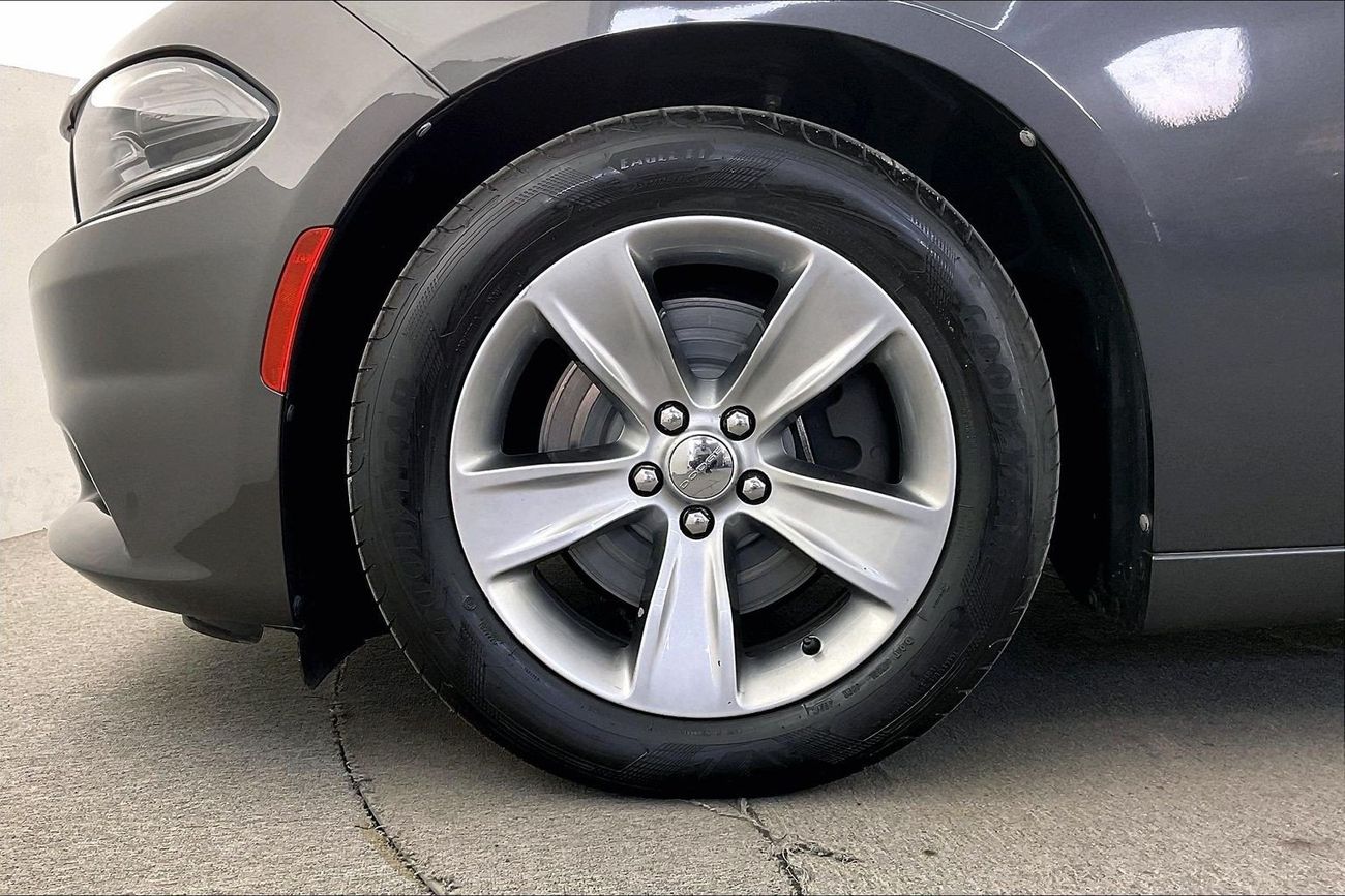 Dodge Charger SXT / SE | National Day Celebration | Guaranteed Warranty | 0 Down Payment