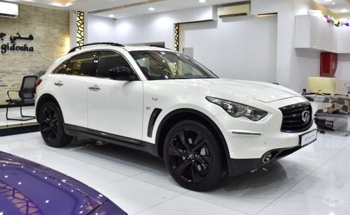إنفينيتي QX70 ELITE SPORT EXCELLENT DEAL for our Infiniti QX70s ( 2016 Model ) in White Color GCC Specs