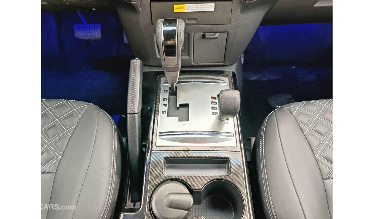 Mitsubishi Pajero GLS, 3.8L Petrol, Black Edition / Full Option / 2 Power Seats with Leather / 4WD (CODE 67931)