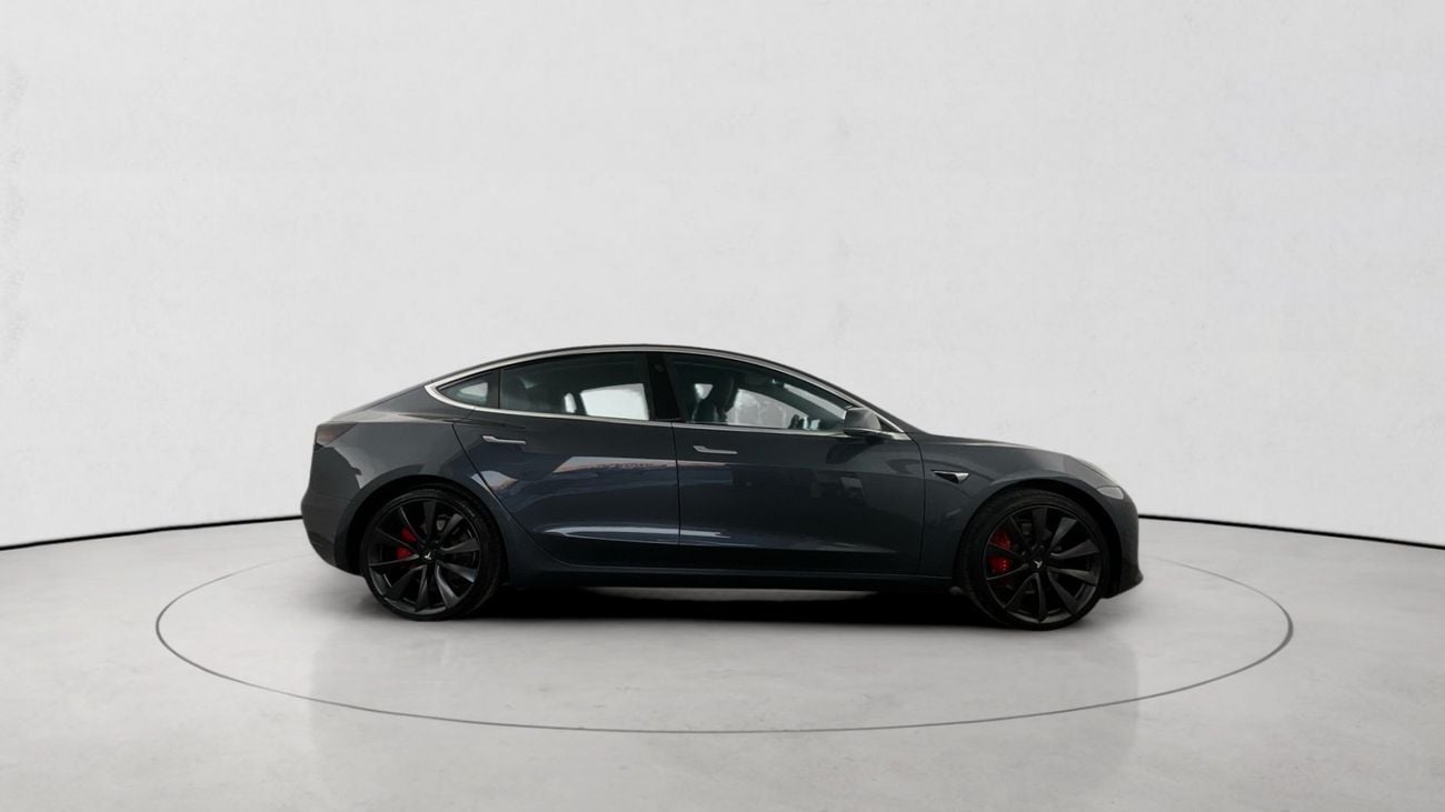 تسلا موديل 3 Performance (Dual Motor) | upto AED 20,000 Ramadan Discount | شامل الضمان | 0 ﺪﻔﻋﺓ ﺃﻮﻟﻯ