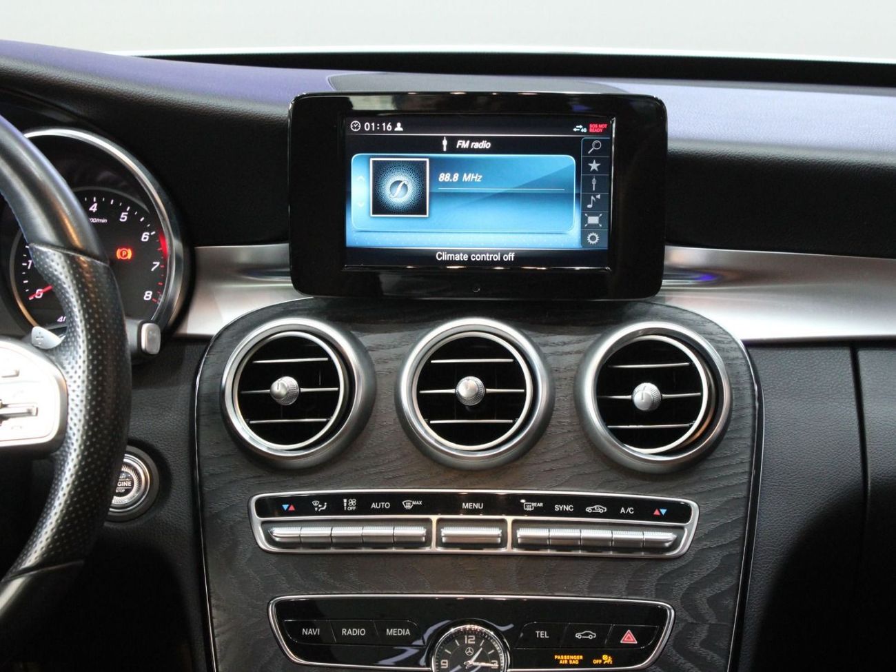 مرسيدس بنز C 200 افانتجارد