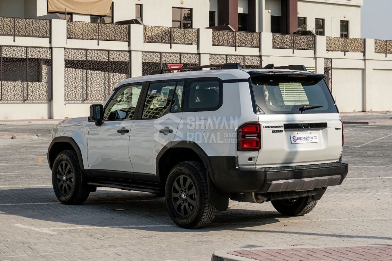 تويوتا برادو ADVENTURE 2.4L TURBO PETROL 4WD 7-SEATER AT 2026MY