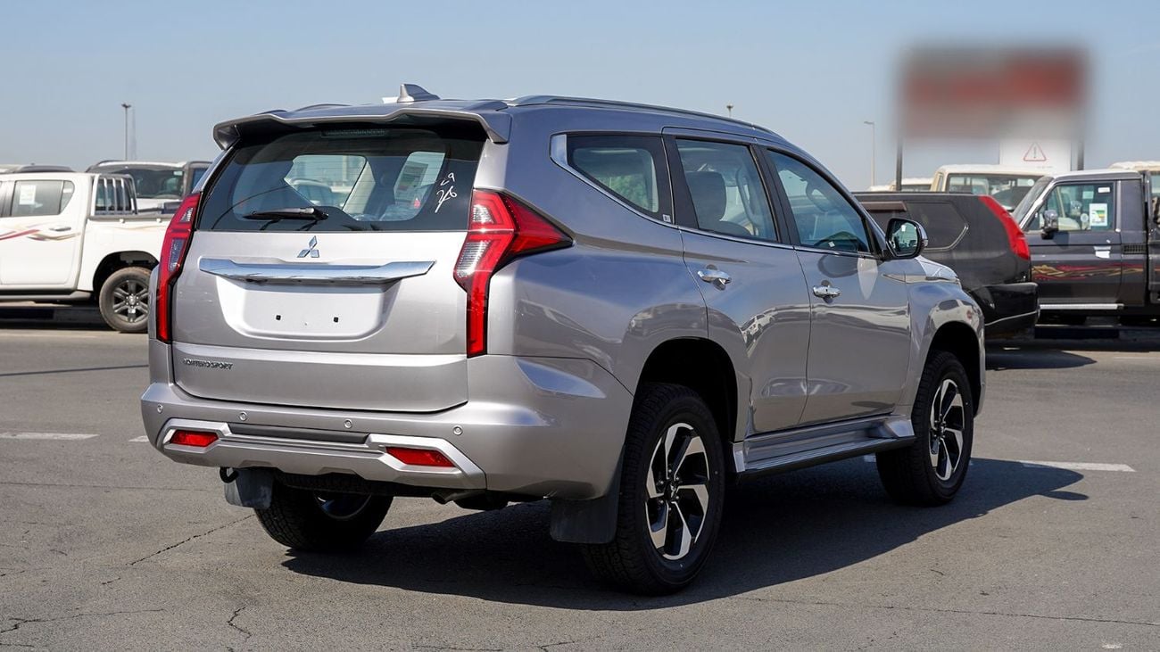 Mitsubishi Montero Sport GLS Brand New – 3.0L Petrol 4WD Automatic – H59 – GCC 2026 – Export Only