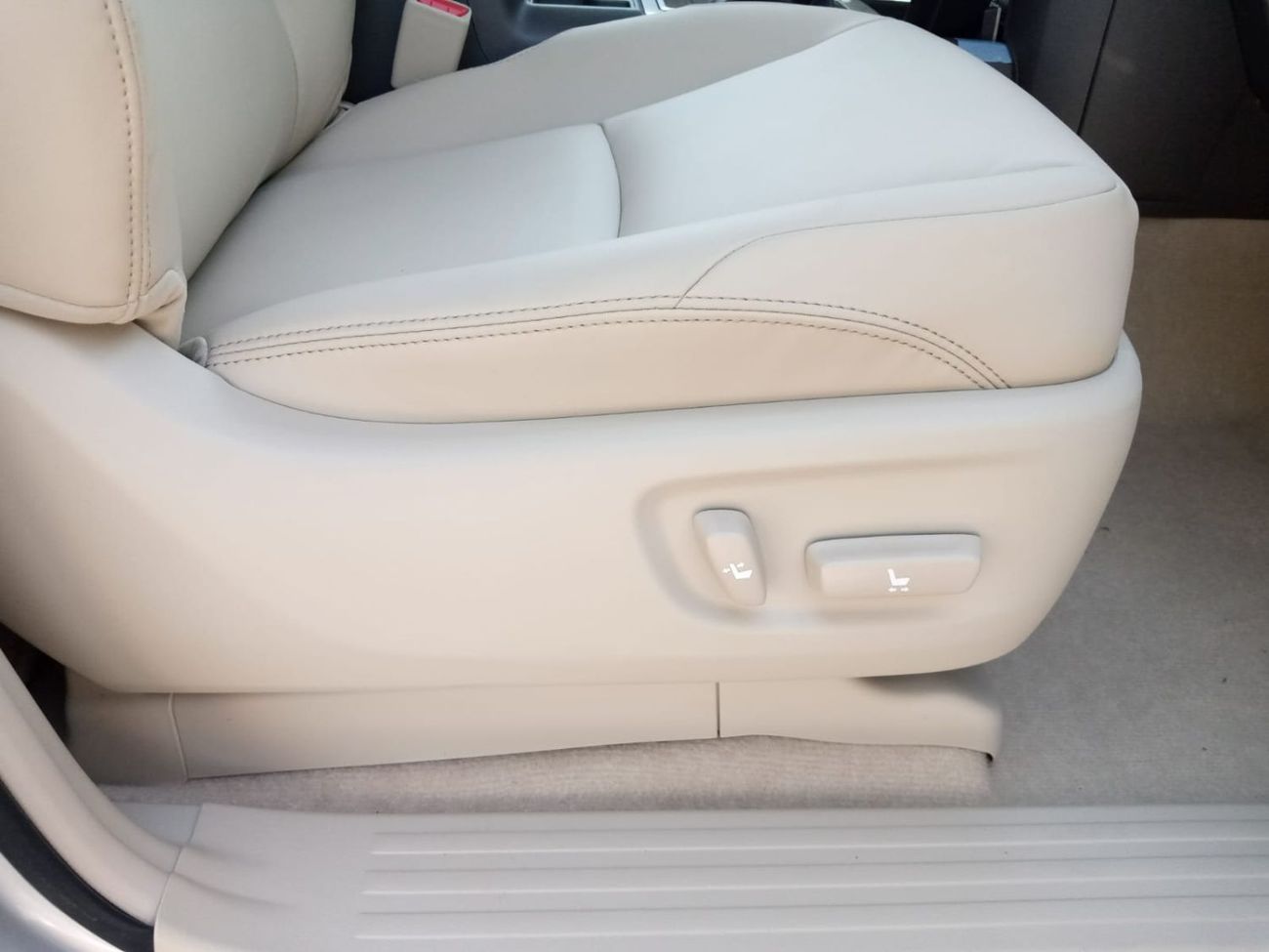 تويوتا برادو TOYOTA PRADO VX 4.0L