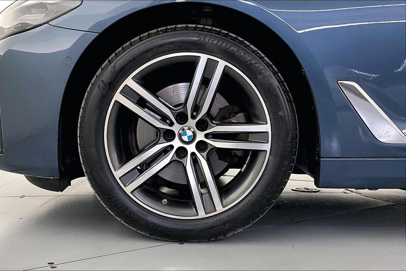 كيا كادنزا EX | ضمان مجاني لمدة عام | 0 دفعة أولى