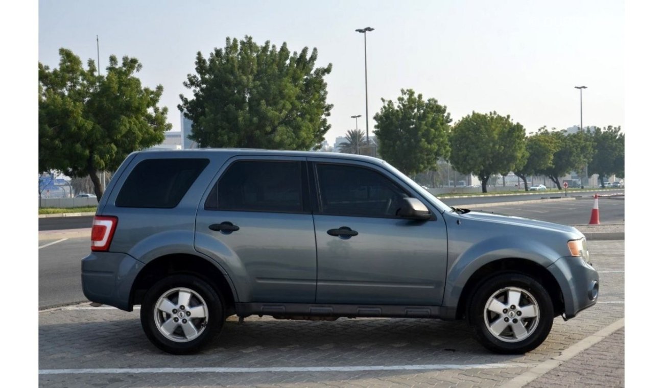 Ford Escape XLT GCC in Very Good Condition