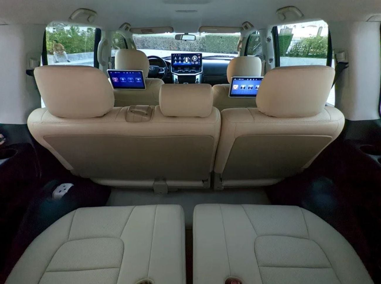 Toyota Land Cruiser GXR Toyota landcruise 2009 Model Facelifted 2025 GXR 4.0L V6 petrol Engine Colour Black push start Trans