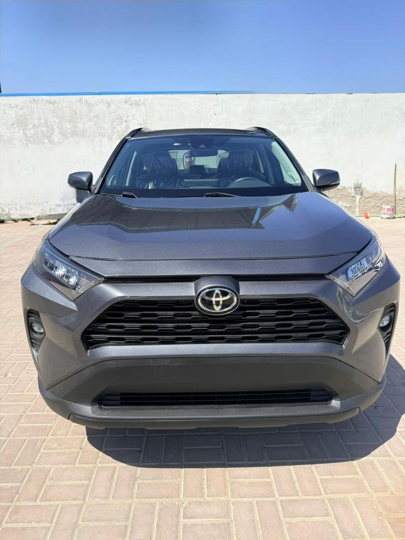 Toyota RAV4 2020 TOYOTA RAV4 XLE 4x4 PREMIUM AWD FULL OPTION READY  Gray
