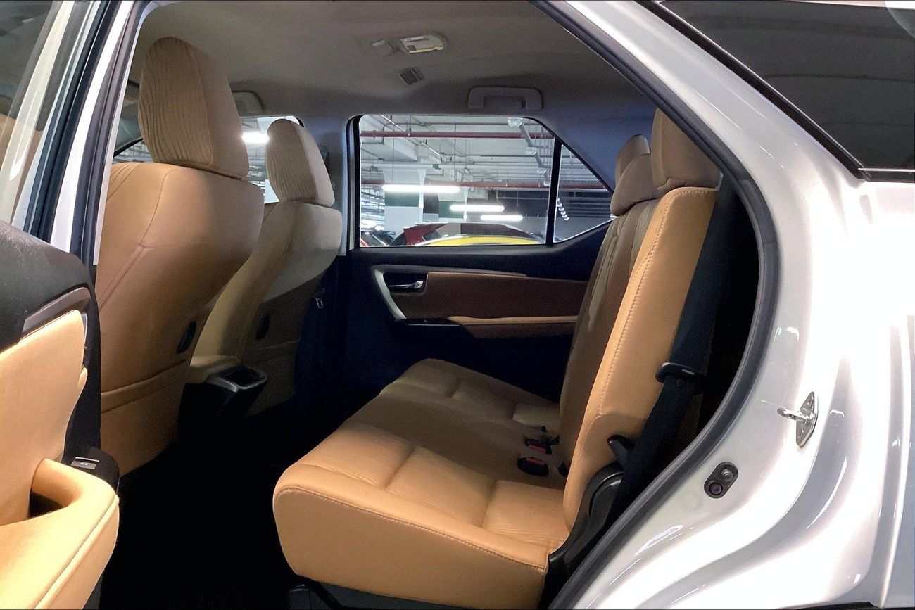 Mitsubishi Xpander High Line | Guaranteed Warranty | 0 Down Payment